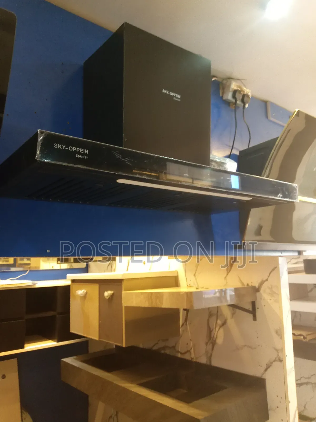 Range Hood Smoke and Odor Extractor for Kitchen