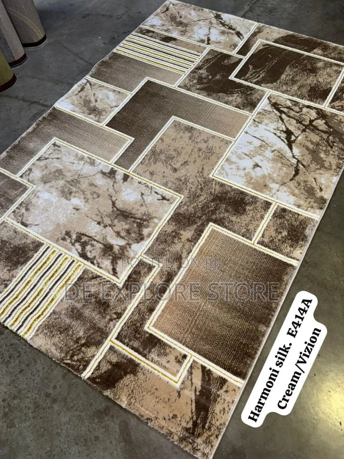 4by6 Rug Available as Seen