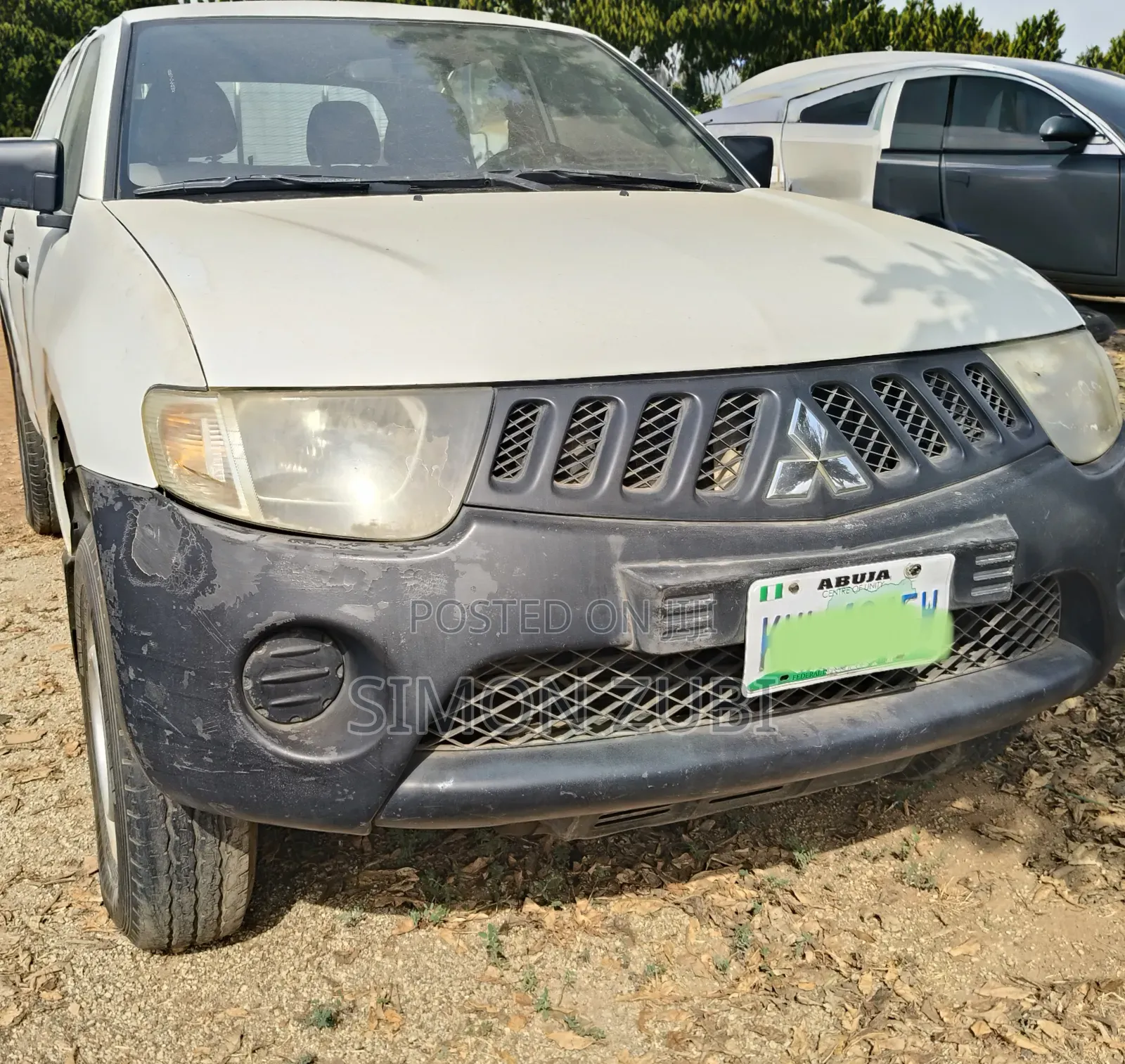 Mitsubishi L200 2014 White