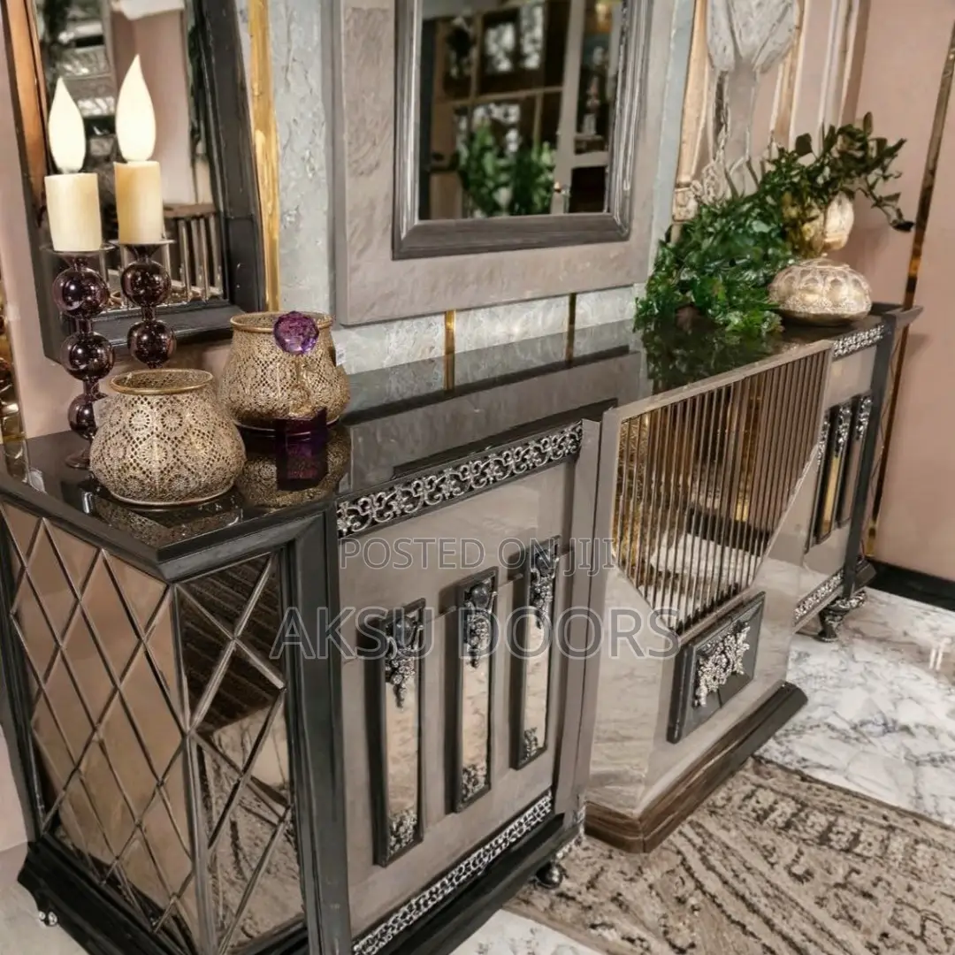 Victoria Dining Set