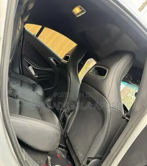 Mercedes-Benz CLA-Class 2015 Silver