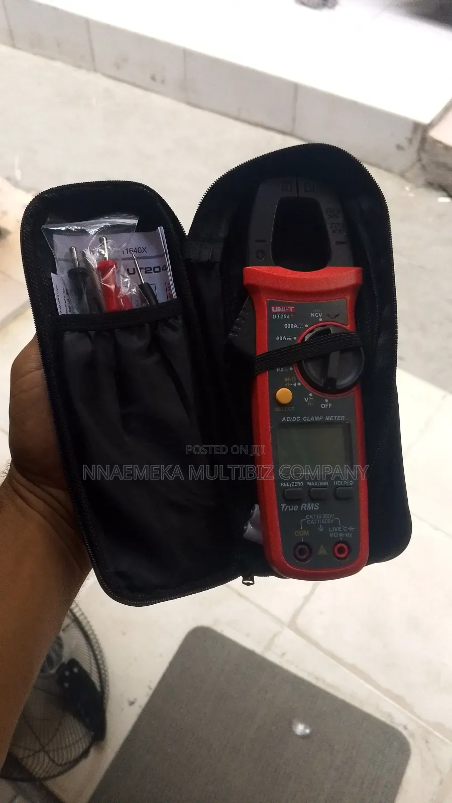 Ac/Dc Clamp Meter