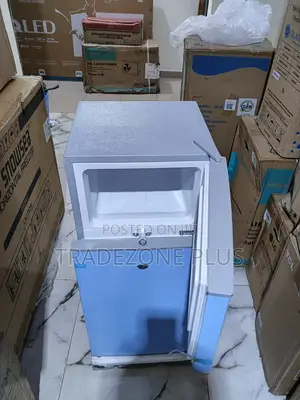 BCD-108j Compact Top Freezer Refrigerator