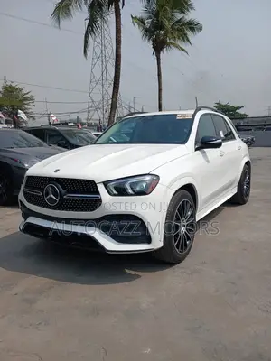 Mercedes-Benz GLE-Class 2021 White