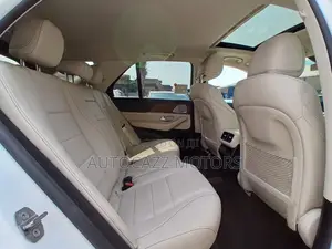 Mercedes-Benz GLE-Class 2021 White