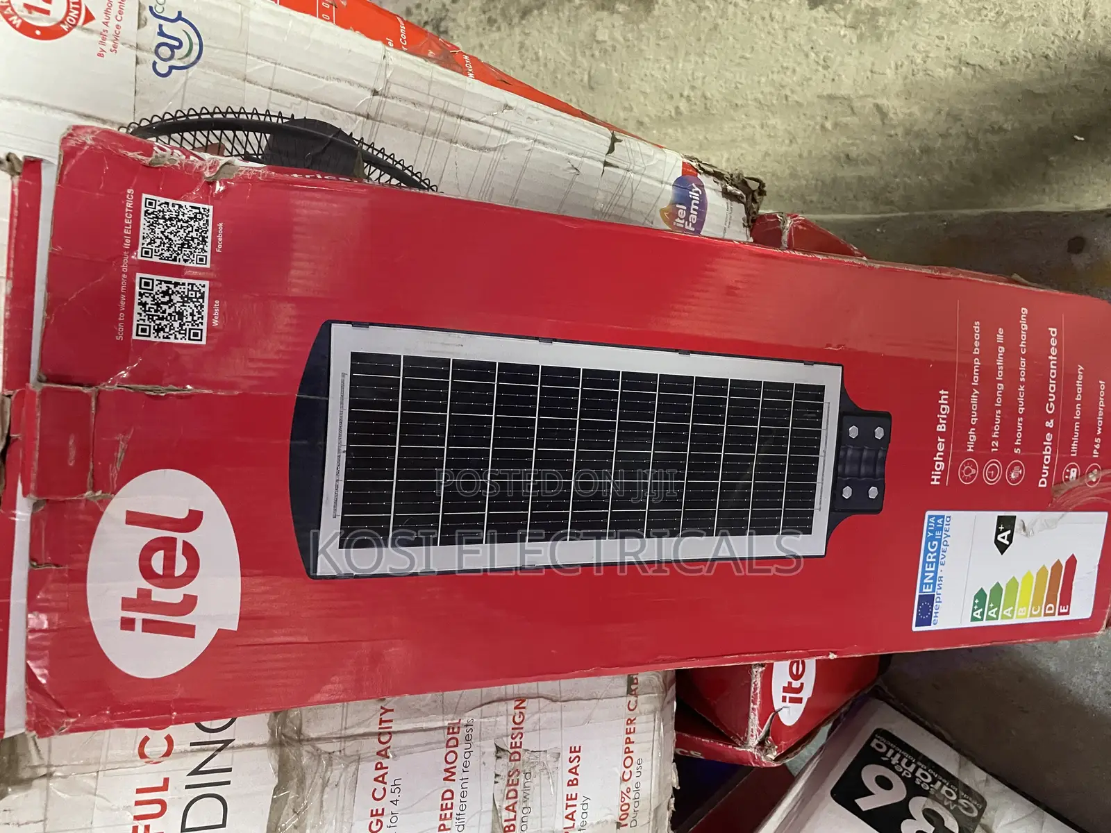Itel Solar Street Light 200 Watts