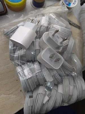 iPhone 16pro Max Fast Chargers and Cables