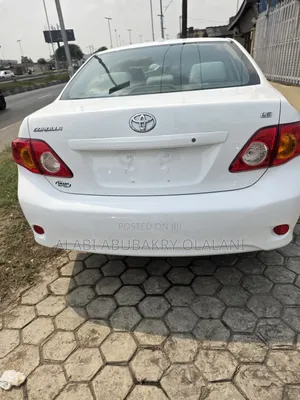 Toyota Corolla 2008 White