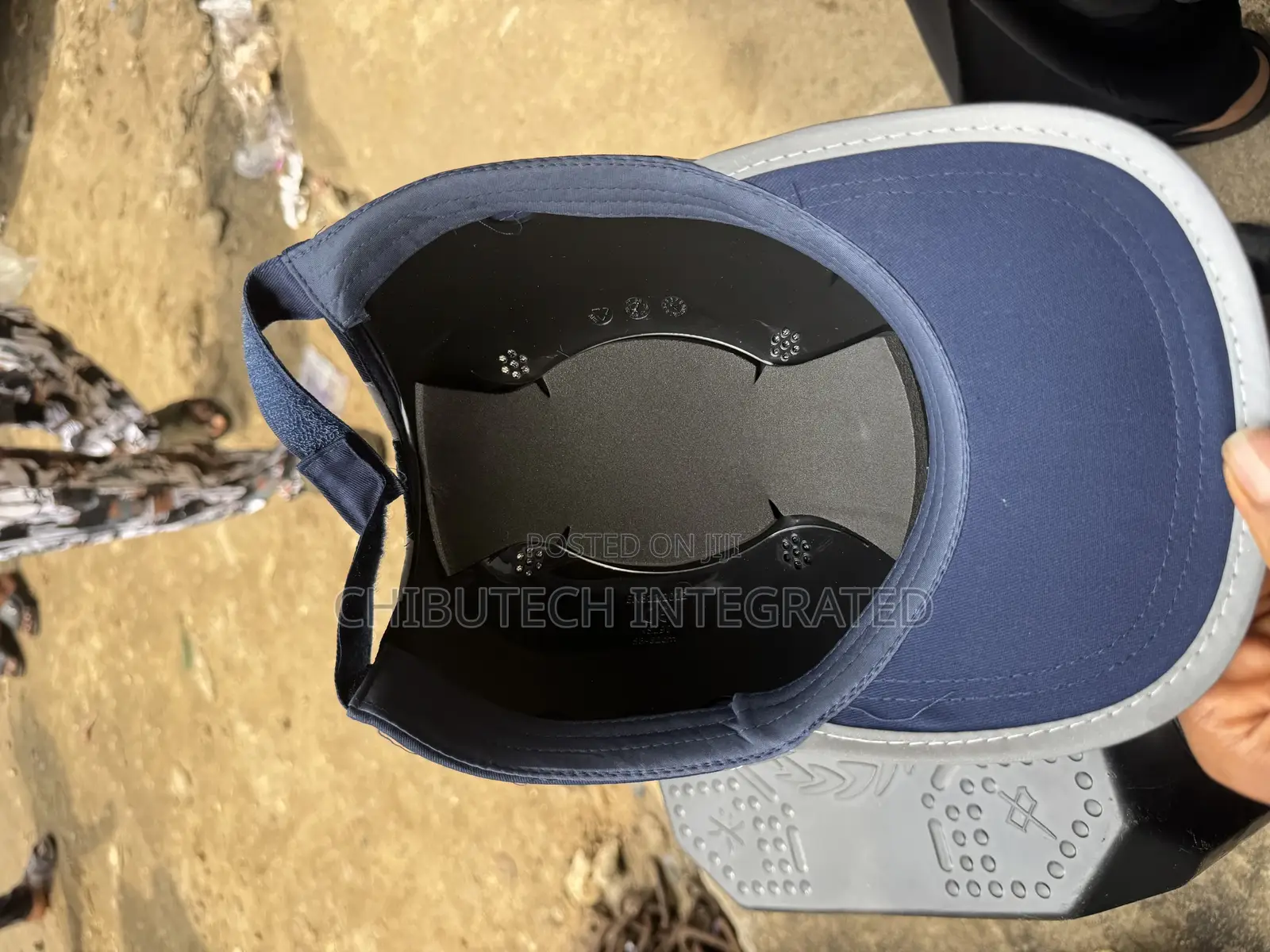 Portwest Reflective Bump Cap Safety Cap