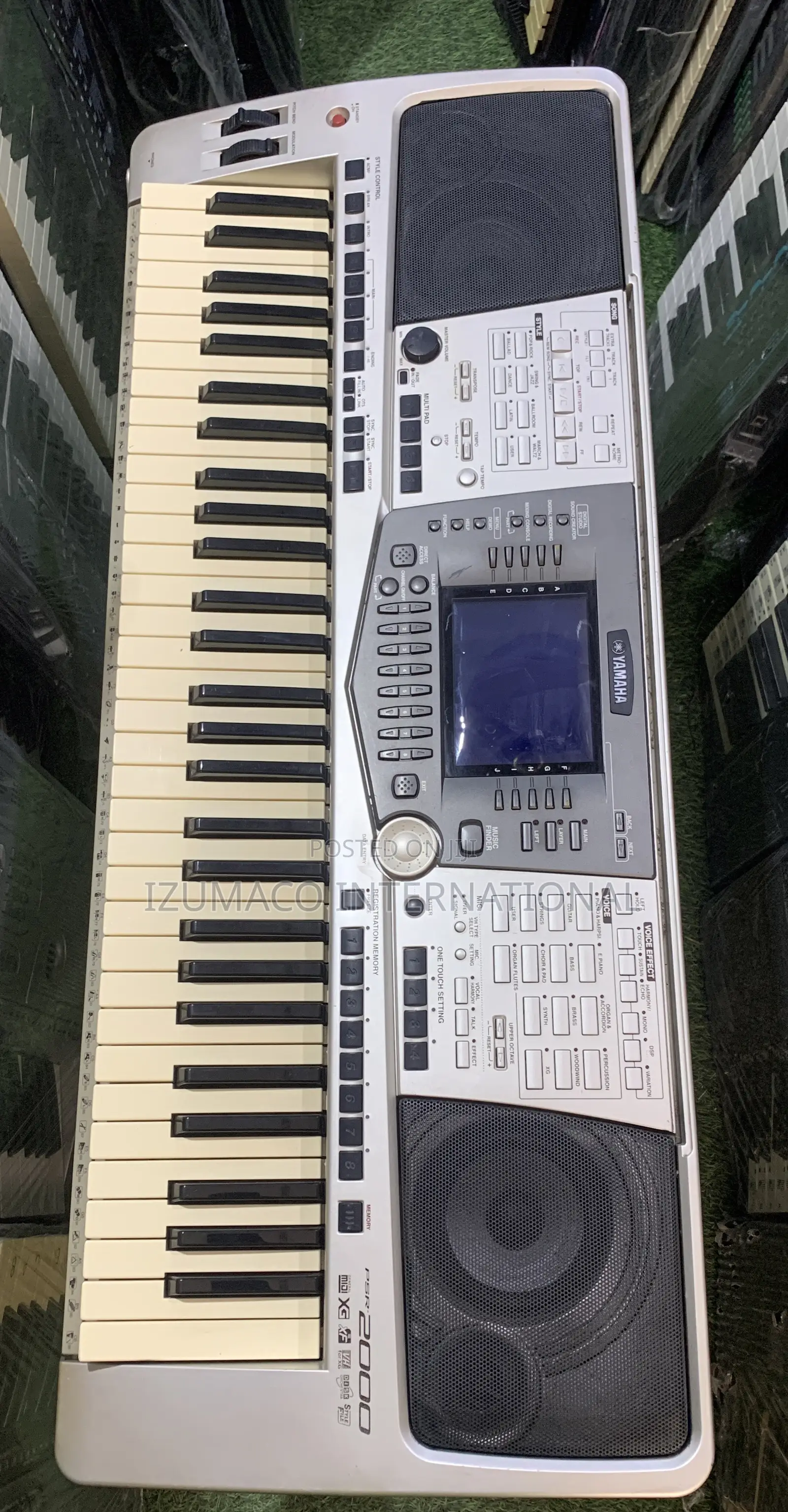 Quality Yamaha PSR-2000 Keyboard-Powerful Sound, Great Condition