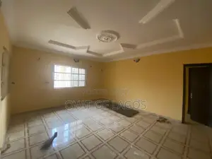4bdrm Duplex in Ikota Villa for rent