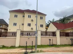2bdrm Block of Flats in Apo Legislative for rent