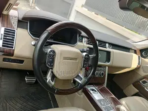Land Rover Range Rover Vogue 2016 Gray