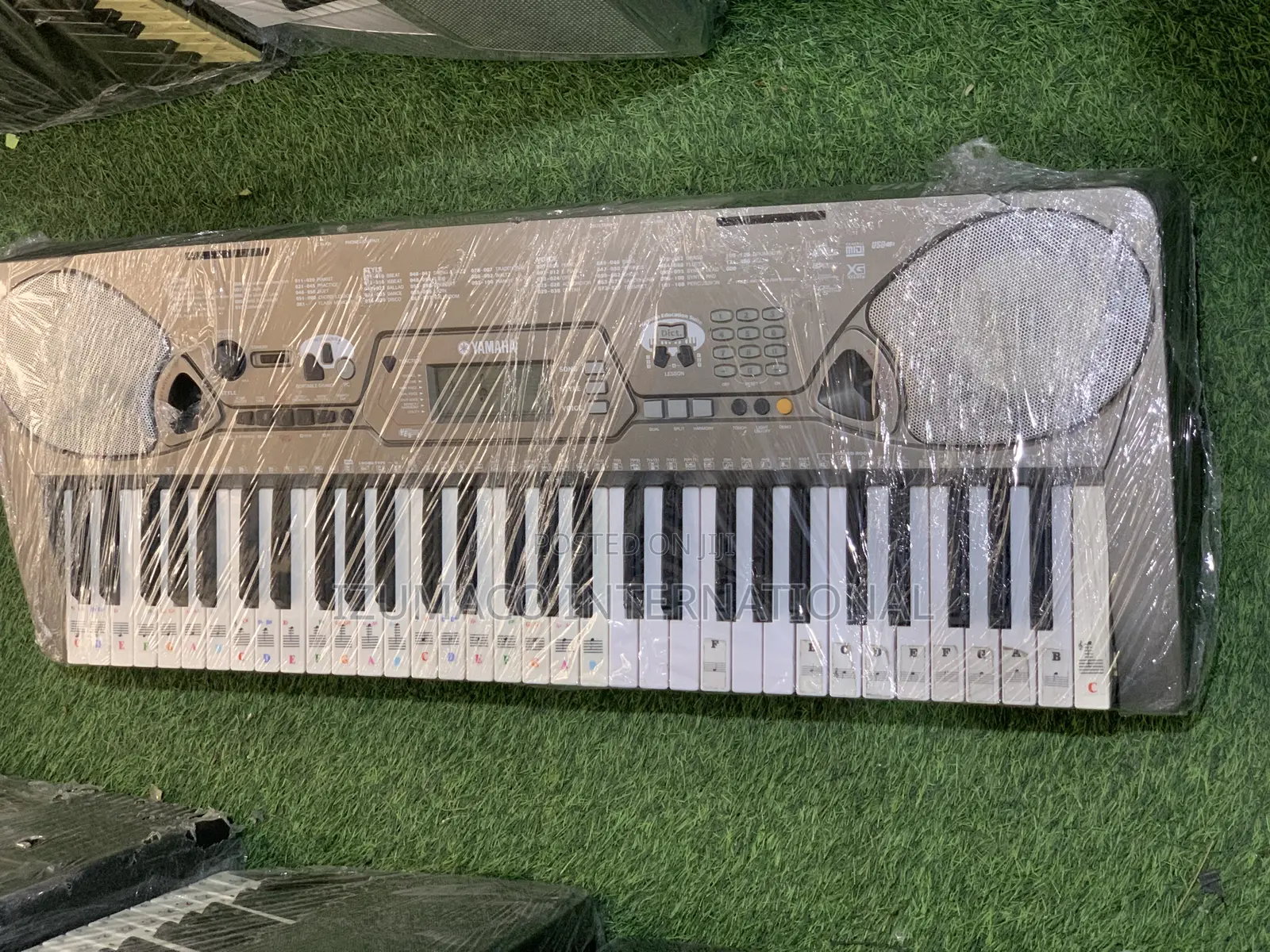 Yamaha Ez-250i Keyboard/Original/Excellent Condition