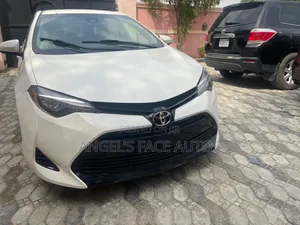 Toyota Corolla 2017 White