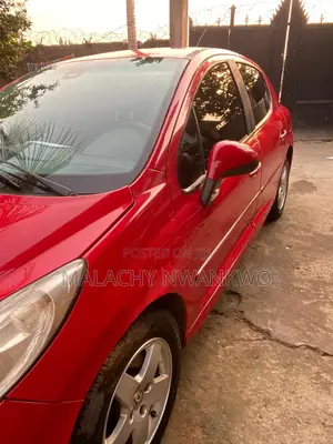 Peugeot 207 2010 Red
