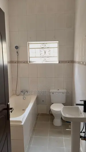 3bdrm Block of Flats in Garki 2 for rent