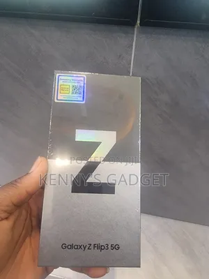 New Samsung Galaxy Z Flip3 5G 128 GB