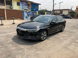 Honda Accord Touring 2.0T 2018 Black