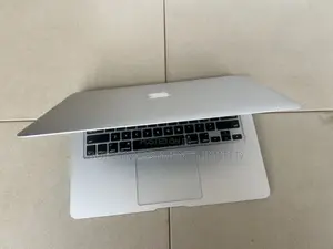 Laptop Apple MacBook Air 2017 8GB Intel Core i5 SSD 256GB