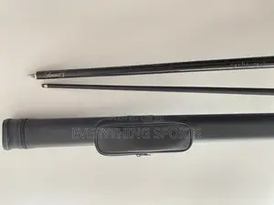 Gramax Snooker Stick With Bag