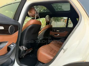 Mercedes-Benz GLC-Class 2017 White