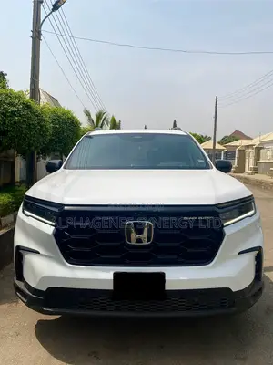 Honda Pilot Black Edition AWD 2025 White
