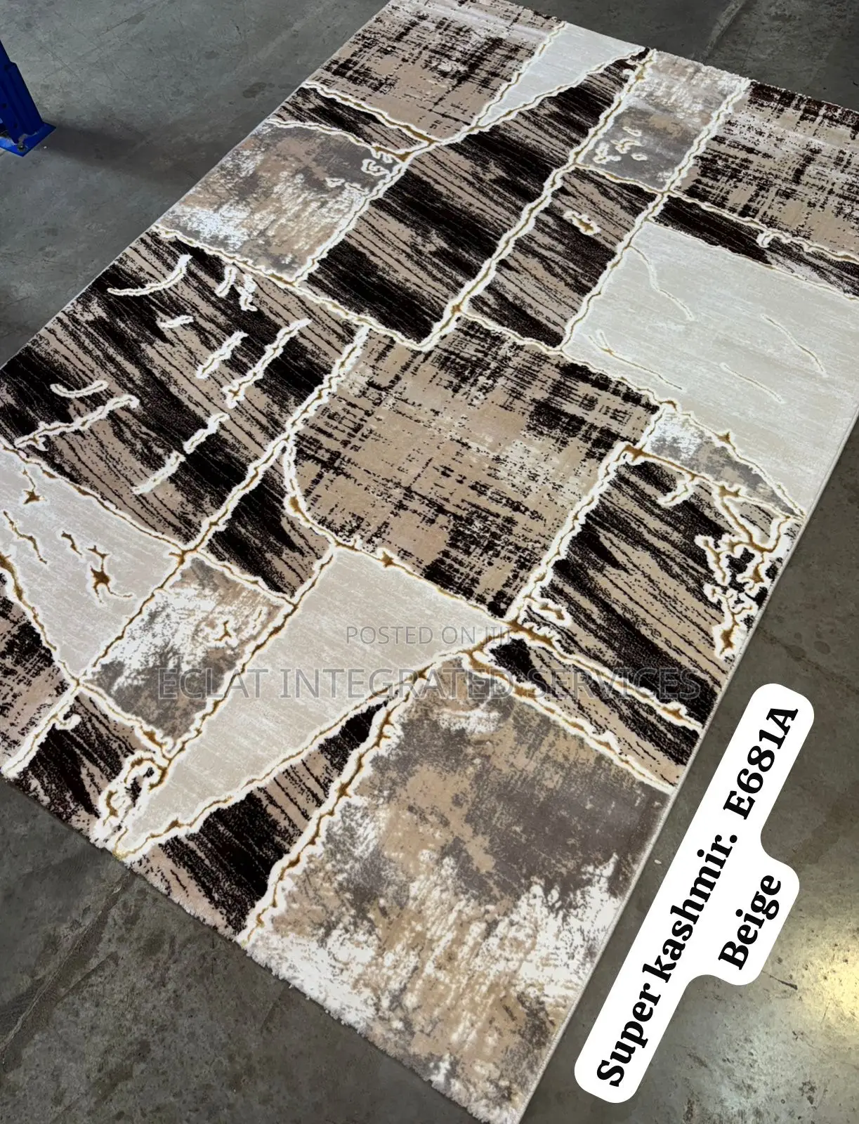 5by7 Rug Available As Seen