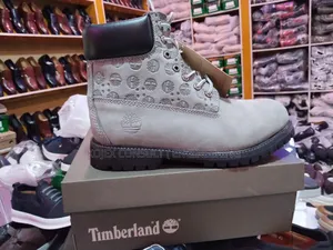 *Timberland Premium 6-Inch Waterproof Series*