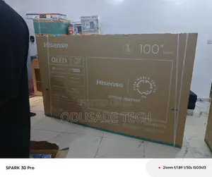 Hisense 100′′ Qled Q7 Big Screen