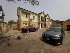 2bdrm Block of Flats in Suncity Estate, Lokogoma for sale