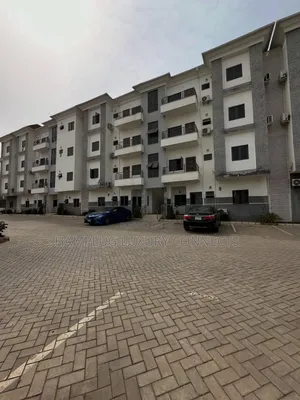 Furnished 3bdrm Apartment in Jahi for sale