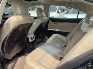 Lexus ES 2016 Blue