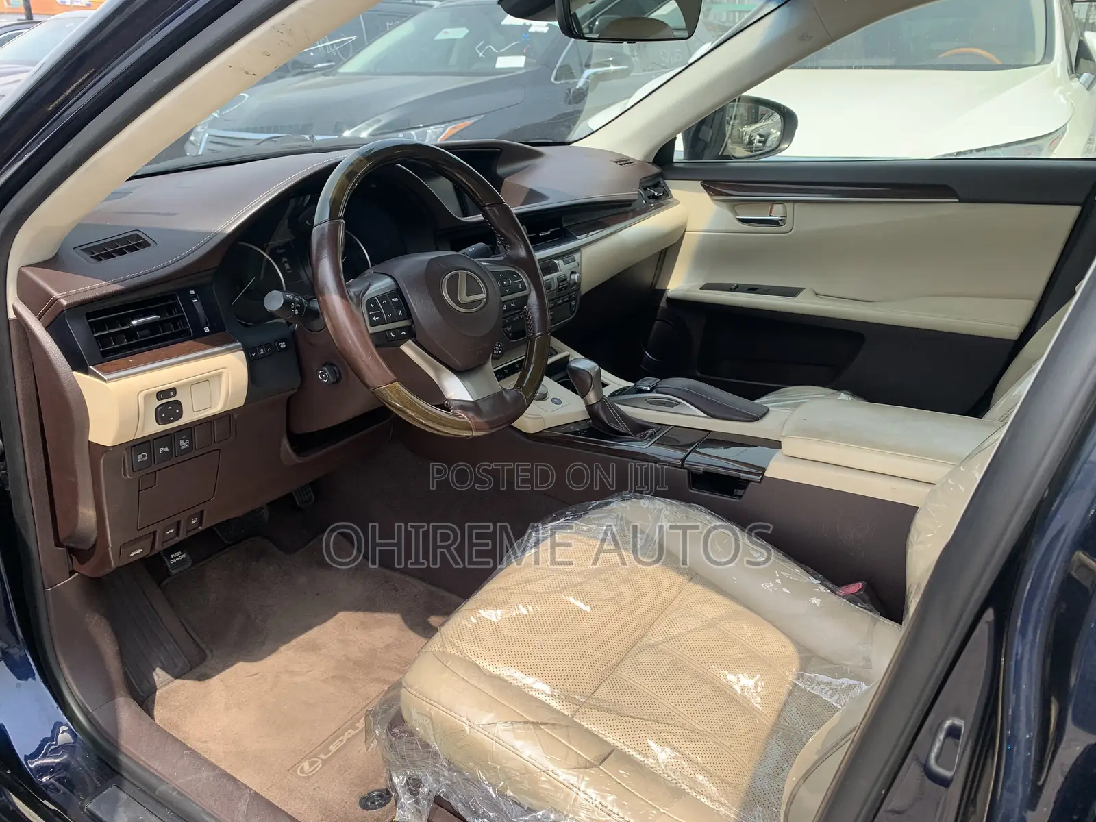 Lexus ES 2016 Blue