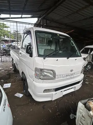 Daihatsu Hijet 2012 White