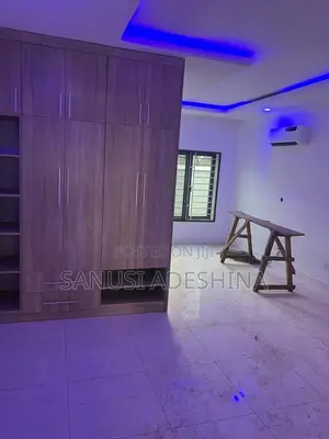 2bdrm Block of Flats in Katampe Main,Fct for sale