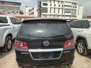 Mazda MS-8 2010 Black