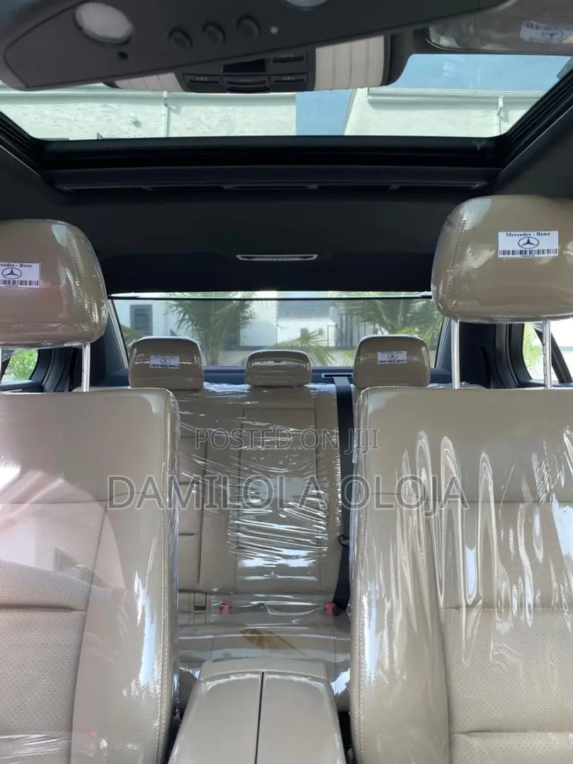 Mercedes-Benz E350 2013 Blue