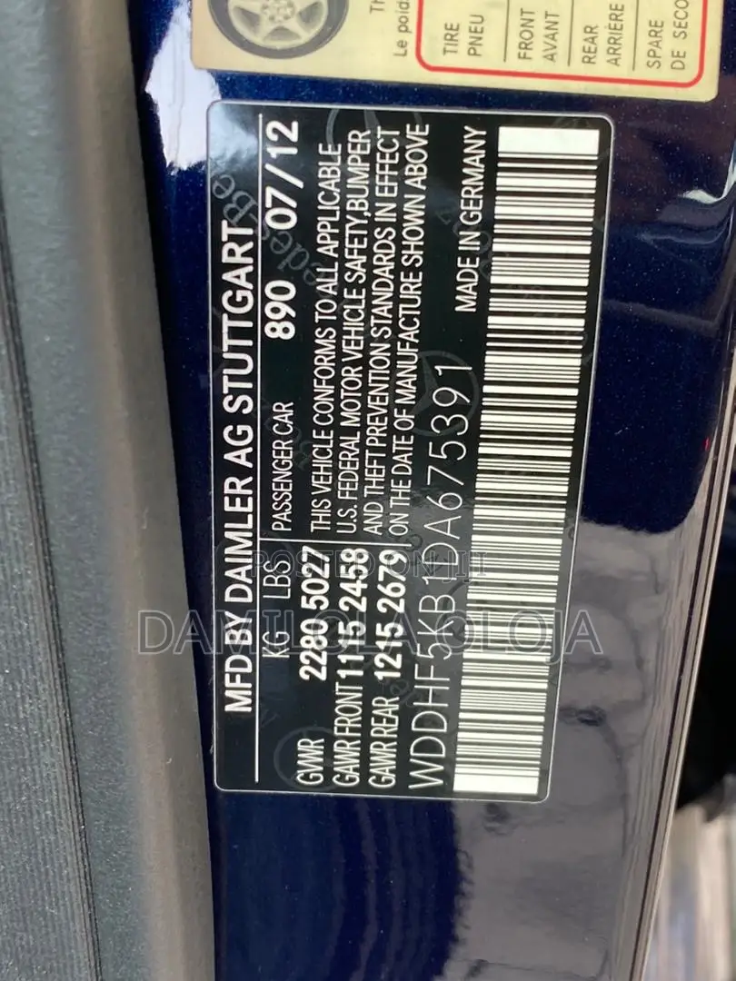 Mercedes-Benz E350 2013 Blue