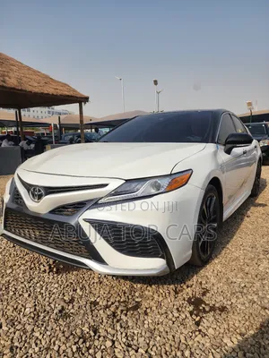 Toyota Camry XSE FWD 2020 White
