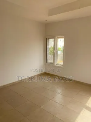 3bdrm Block of Flats in Billard Estate, Life Camp for rent