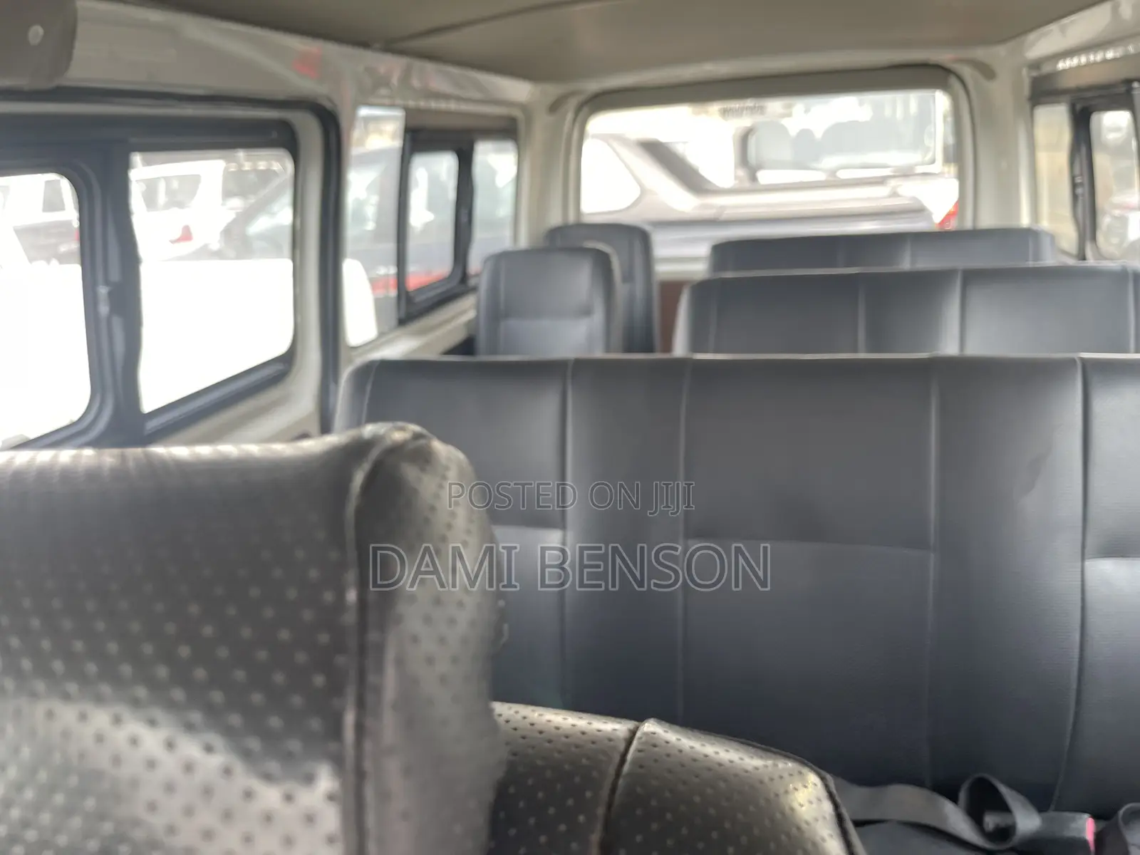 Toyota HiAce 2012 White