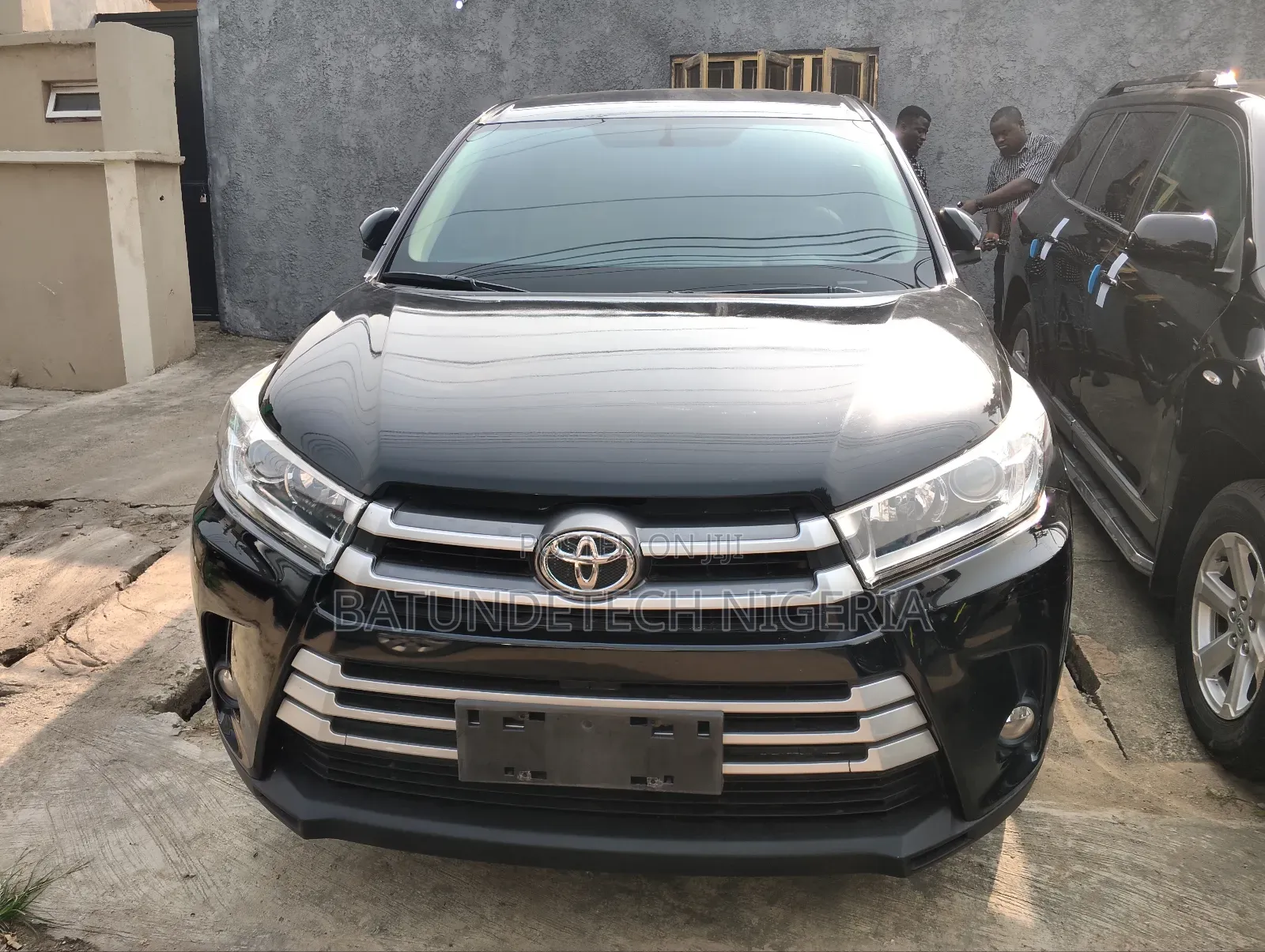 Toyota Highlander LE AWD 2020 Black