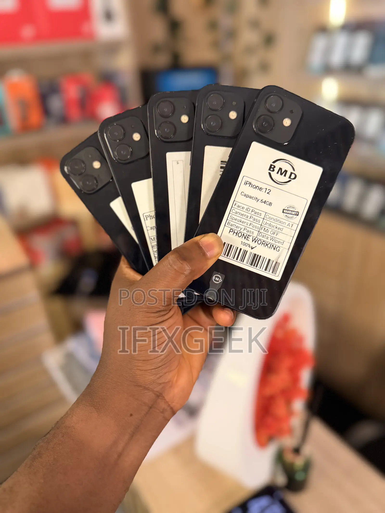 Apple iPhone 12 64 GB Black