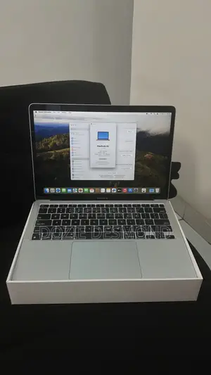 Laptop Apple MacBook Air 2020 M1 8GB Apple M1 SSD 512GB
