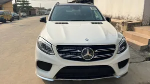 Mercedes-Benz GLE-Class GLE 350d 4MATIC 2017 White