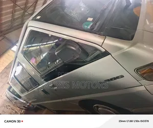 Mitsubishi L300 2005 Silver