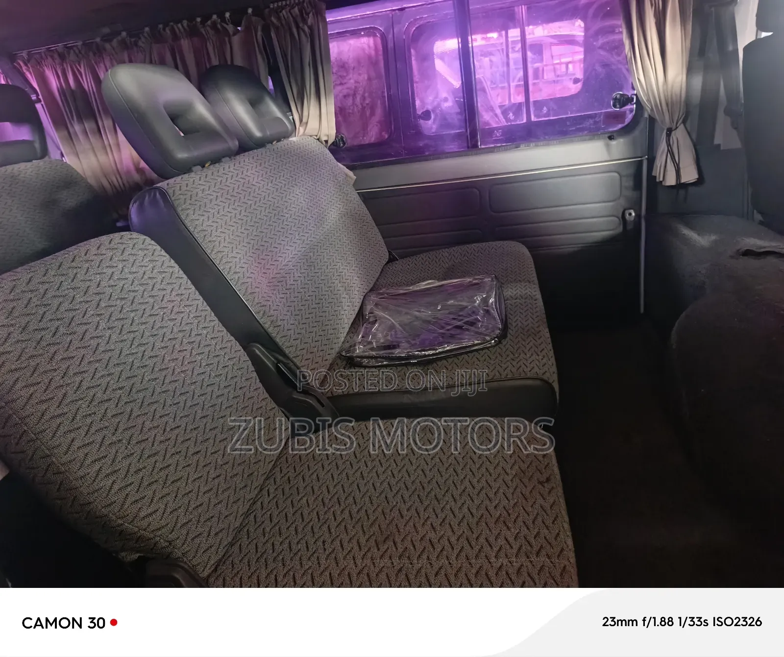 Mitsubishi L300 2005 Silver