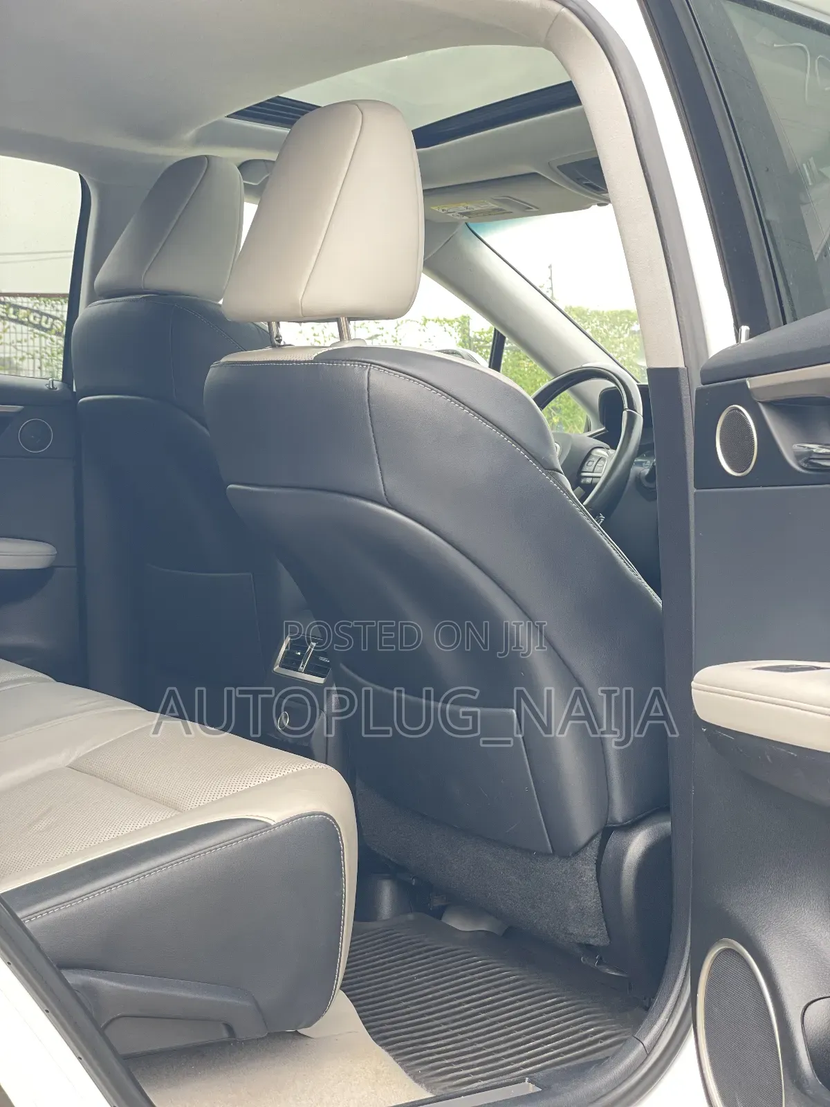 Lexus RX 350 AWD 2018 White