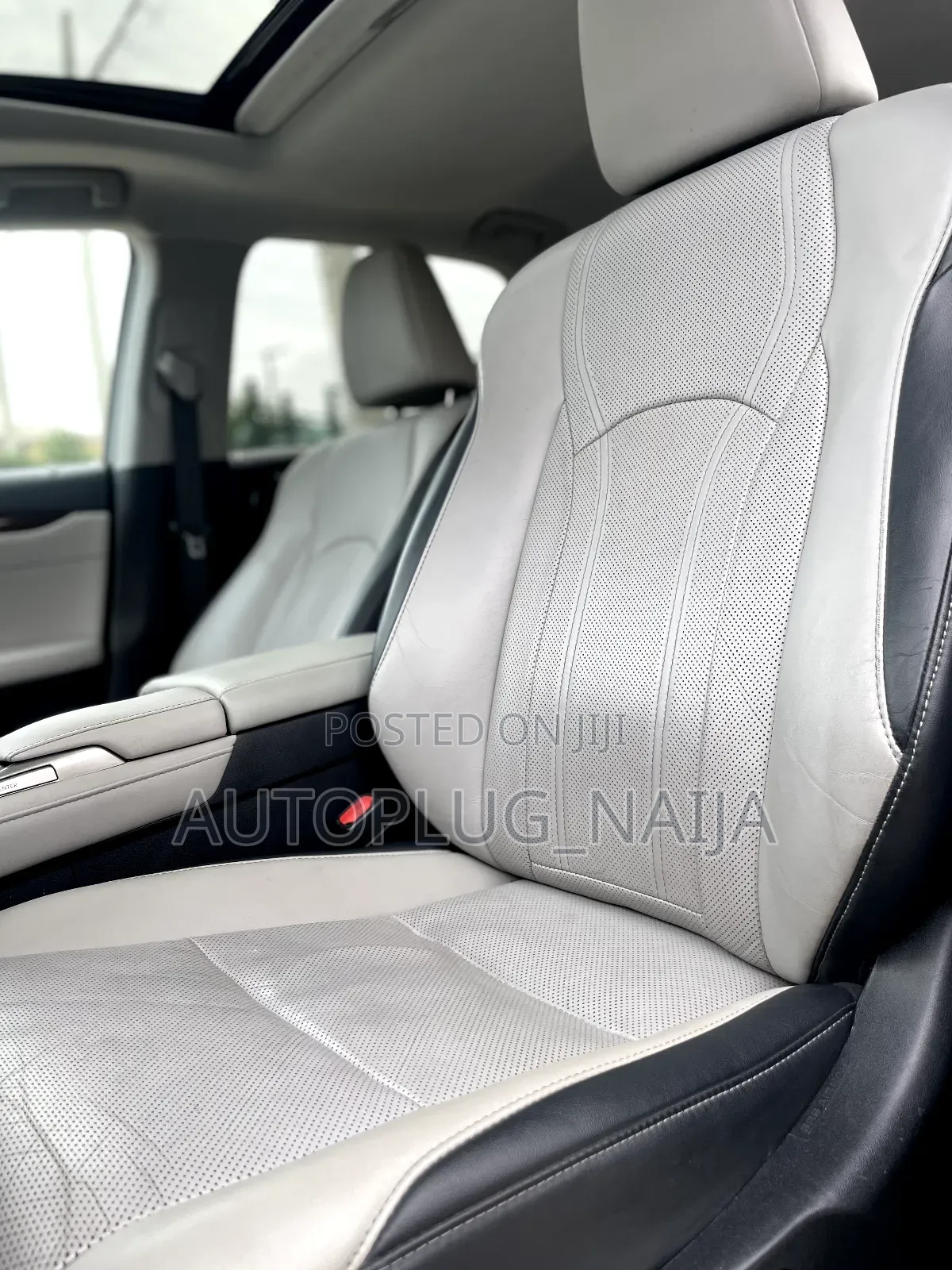 Lexus RX 350 AWD 2018 White